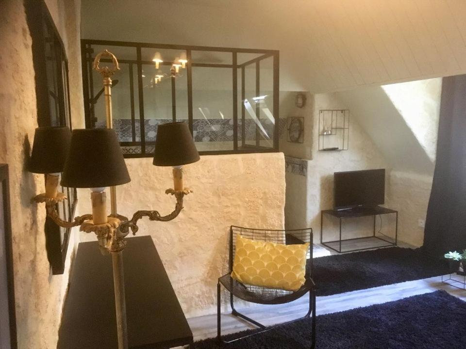Hotel Boutique Saint-Louis Lisieux Bagian luar foto