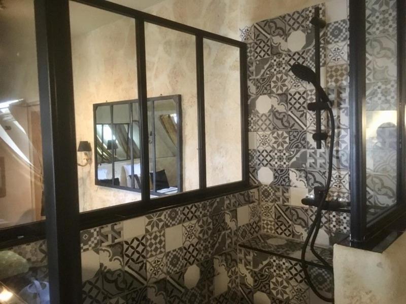 Hotel Boutique Saint-Louis Lisieux Bagian luar foto